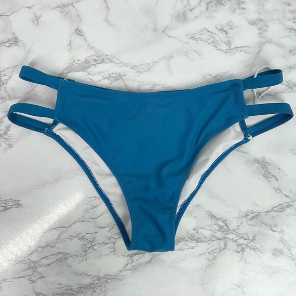 Cupshe Blue Strappy Bikini Cut Swim Bottom Medium New - Picture 1 of 4